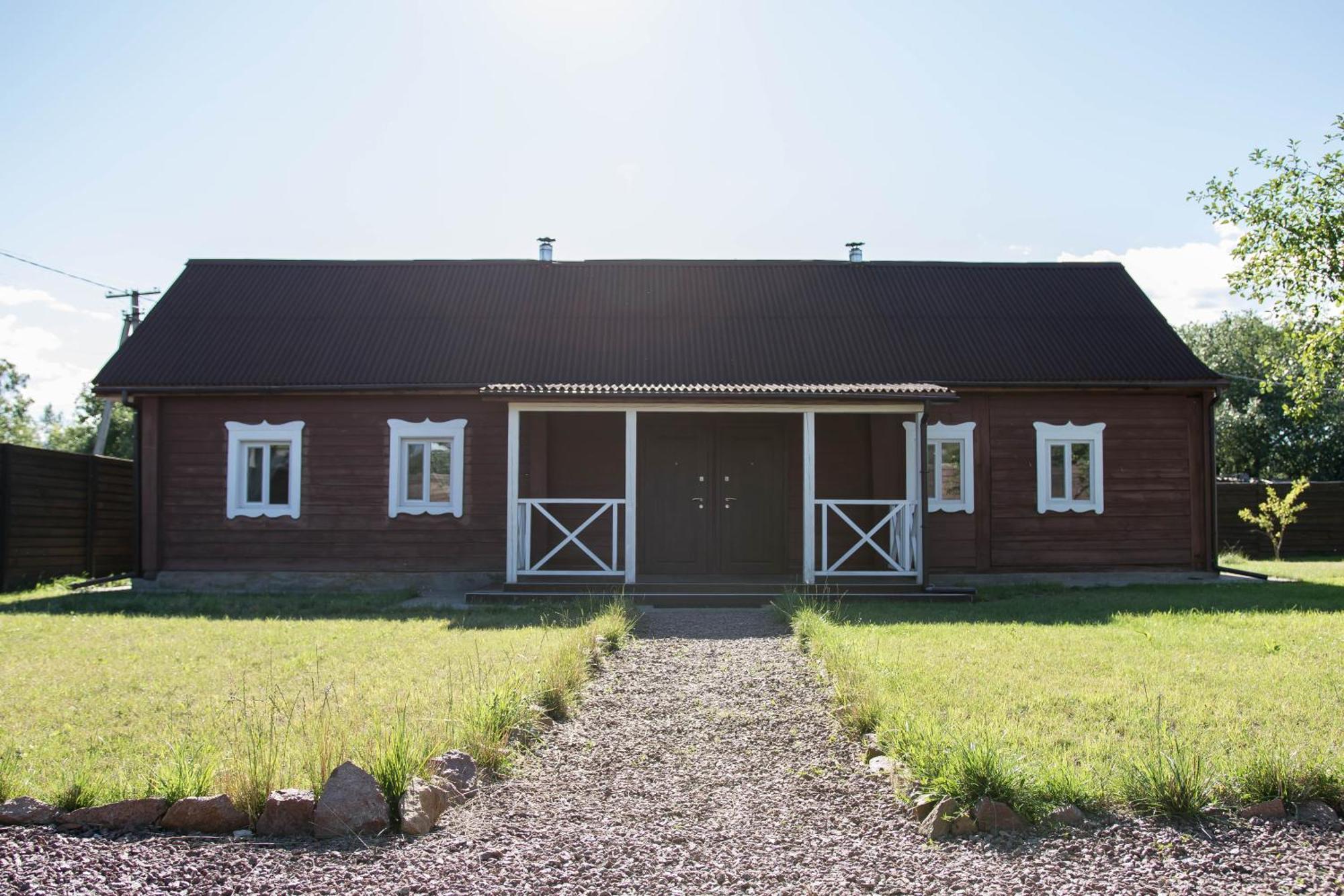 Hotel "Дальний Кордон" à Moshchanytsya Extérieur photo