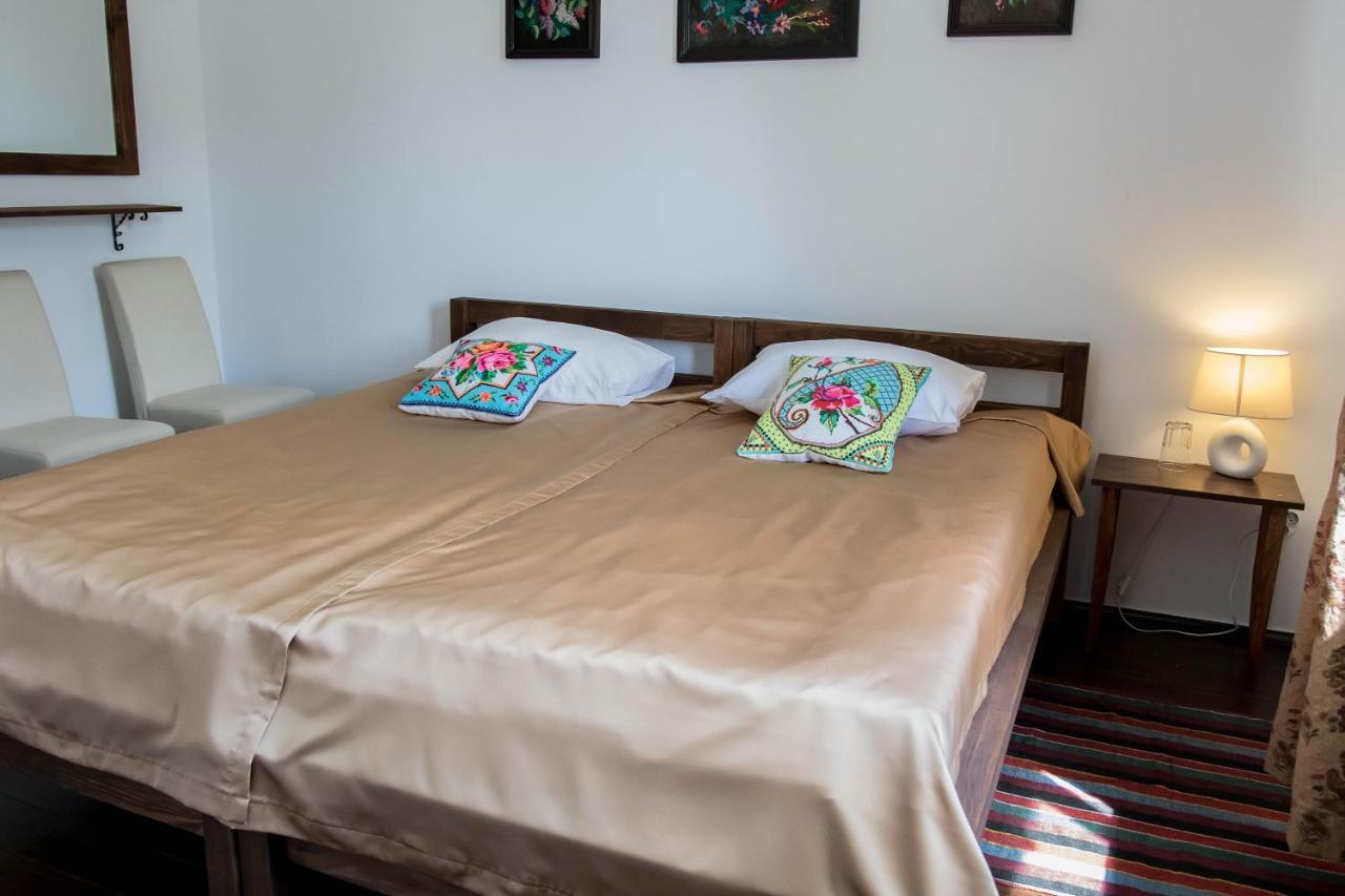 Hotel "Дальний Кордон" à Moshchanytsya Chambre photo